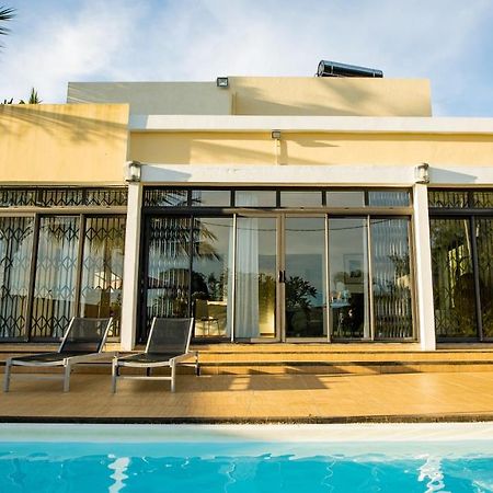 Villa Angelou - Sunlit Beach Getaway With Pool And Wifi Бель Мар Экстерьер фото